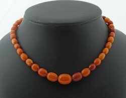 Bernsteinkette 20. Jh., Bernsteinkette im Verlauf, Verschluss ...