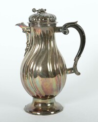 Große Kaffeekanne Jacob Wilhelm Kolb, Augsburg, 1775-77, Silber, ca. ...