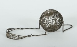 Wollknäuelhalter dat. 1832, Silber 13-lötig, ca. 70 g, ...