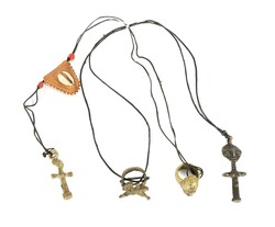 Vier afrikanische Schmuckobjekte Westafrika/Ghana, Gelbguss, zwei ...