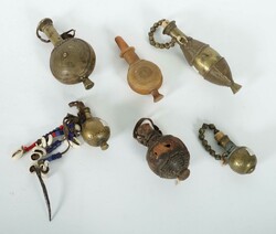 6 Arznei-/Tabakfläschchen Nordkamerun, 19./20. Jh., aus ...