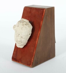 Weiblicher Kopf Gandhara, Pakistan, ca. 2.-5. Jh. n. Chr., beiger ...