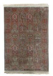 Kaschmir Seidenteppich mit Feldermuster 20./21. Jh., Seide auf ...