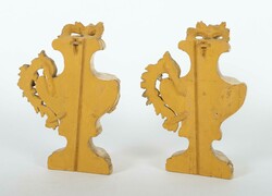 Paar Beisteller als blütenverzierte Vasen 19./20. Jh., Holz, ...