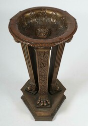 Dreifuß-Becken im klassizistischen Stil 19. Jh., ...