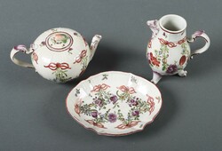 Drei Serviceteile Ludwigsburg, 18. Jahrhundert. Bestehend aus: einer ...