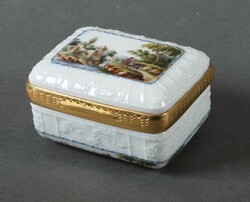 Kleine Tabatière Ludwigsburg, 20. Jahrhundert. Porzellan, glasiert, ...