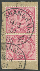 1901, 2 M. rötlichkarmin im senkrechten Paar auf Postabschnitt, ...