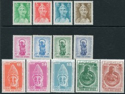 Stamps Syria: 1967 (June-Dec). Antiquities unmounted mint set. Sg. ...