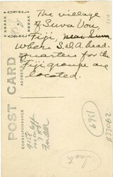 Fiji Fiji: Unused photo postcard of Suvavou Village (B33062)