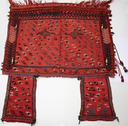 750: Tapis, textiles