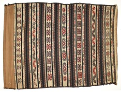 750: Carpets, Textiles