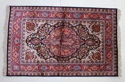 750: Carpets, Textiles
