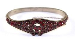 550.20: Schmuck, Armreife/Armbänder