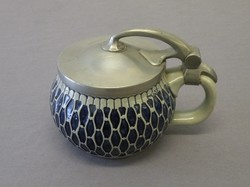 220: Pottery, Stone Ware