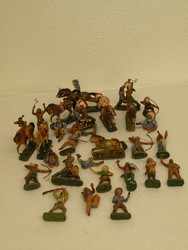 700: Toys