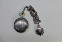 Herrentaschenuhr, Tulasilber mit Chatelaine, fein verziertes Gehäuse ...