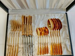 Flohmarkt-Posten 'Besteckteile', großer Karton mit Besteck- und ...