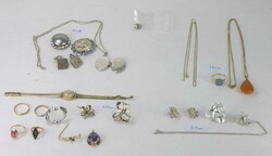 550.70: Jewelry, Lots