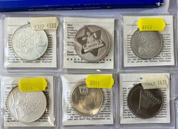 Israel 1978-1982, kleiner Posten von Kursmünz-Sets und Sondermünzen ...