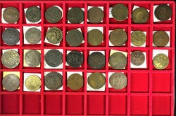 Frankreich 1590-1720, kleine Sammlung von 30 Bronze-Jetons, teils aus ...