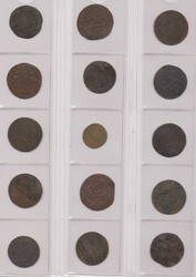 Niederlande 1540-1692, kleine Sammlung von 15 Bronze-Jetons und ...