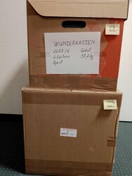 08.04.2026: 2 Kartons, Gewicht  38 kg.Wunderkasten: Fundgrube 'Alle ...