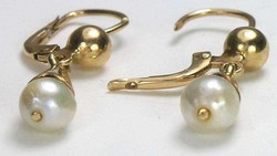 550.60: Schmuck, Ohrschmuck