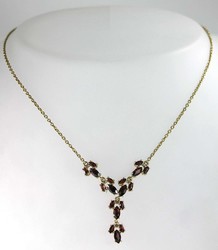 550.30: Schmuck, Ketten / Colliers / Anhänger