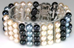 550.20: Schmuck, Armreife/Armbänder