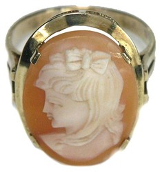 550.10: Schmuck, Ringe
