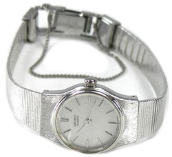 800.30: Clocks, wrist watches