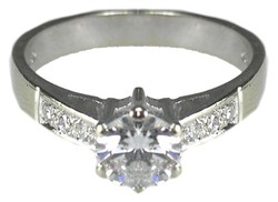 550.10: Schmuck, Ringe