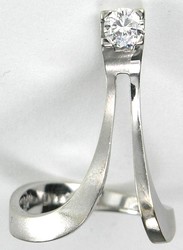 550.10: Schmuck, Ringe