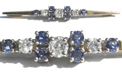 550.40: Schmuck, Broschen / Nadeln