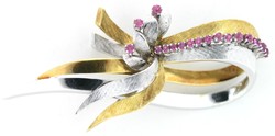 550.40: Schmuck, Broschen / Nadeln