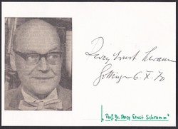 40.10.20: Books - Autographs, Books, genealogy - heraldry - politics - socialism - economics