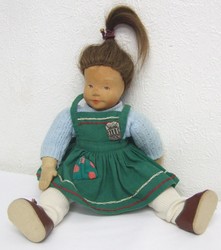 700.10: Dolls