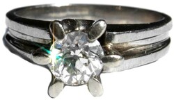550.10: Schmuck, Ringe