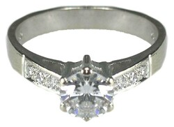 550.10: Schmuck, Ringe