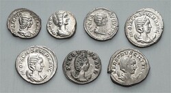 RÖMISCHES KAISERREICH. Allgemein: Silbermünzen Denare:. 21 Ag/Bi- ...