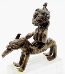 AFRIKA. GHANA - ASHANTI GOLDGEWICHTE. Reiter Br-Gewicht 4,7 x 4,7cm ...