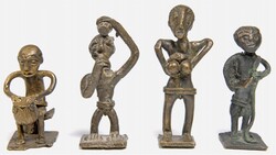 AFRIKA. GHANA - ASHANTI GOLDGEWICHTE. 3 Br-Gewichte: Pfeiferauchender ...