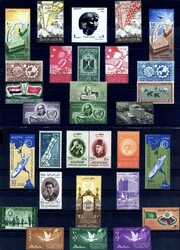 Sammlung Afrika in 2 Bänden auf selbst gestalteten Blättern, immer ...