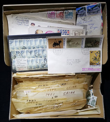 2240: China Taiwan - Stamps bulk lot