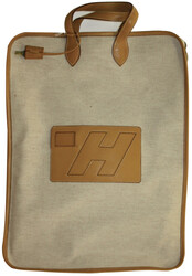 300.50: Mode, Handtaschen