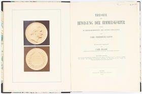 Gauss, Theorie der Bewegung