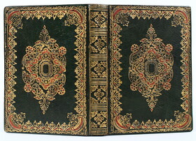 Bemalter Maroquinband über Gebetbuch
