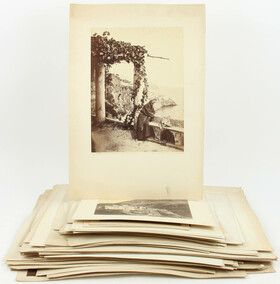 Sammlung Italien 1890 mit ca. 150 Fotografien / 3 Mappen
