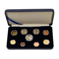 40.100.10.10: Europe - Finlande - pièces en euro - Münzsätze